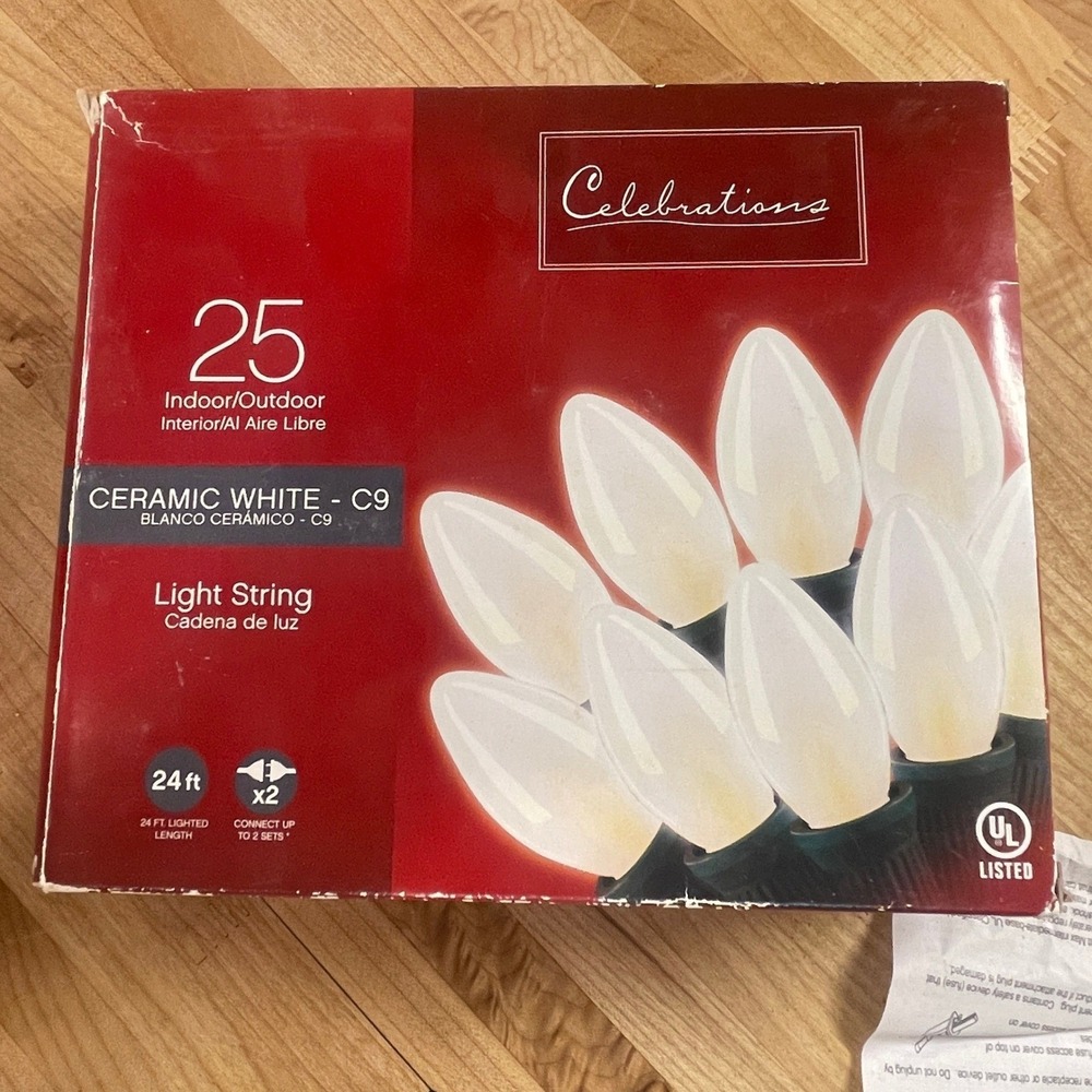 Celebrations 25 C9 Ceramic White Light String Indoor Outdoor 24ft C4BG4W11